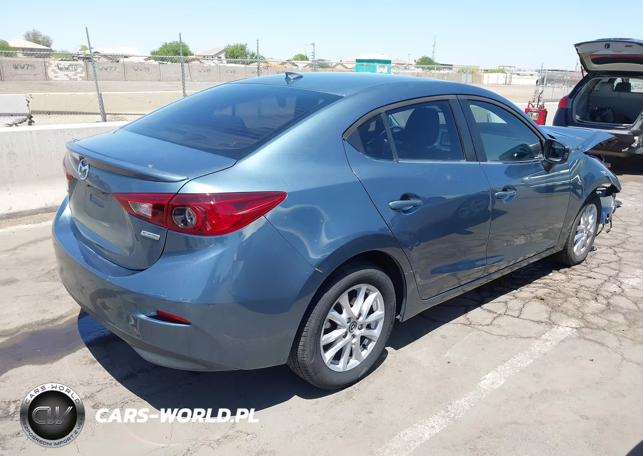 2016 Mazda Mazda3 I Touring VIN:JM1BM1W7XG1346021 - 4