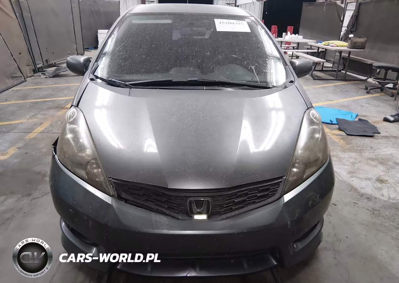 2013 Honda Fit Sport VIN:JHMGE8H51DC011168 - 12