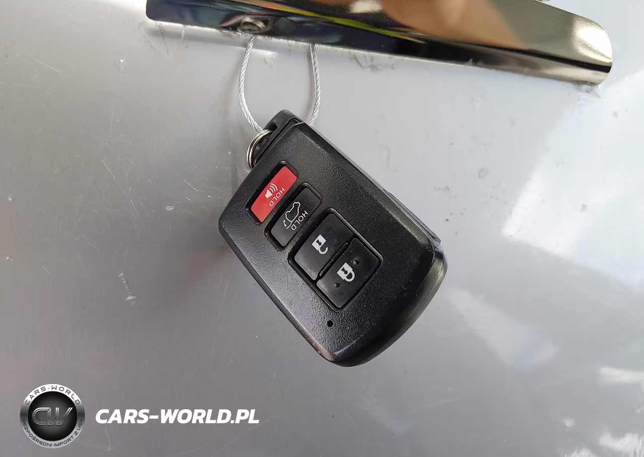 2019 Toyota Highlander Xle VIN:5TDJZRFH0KS611092 - 11