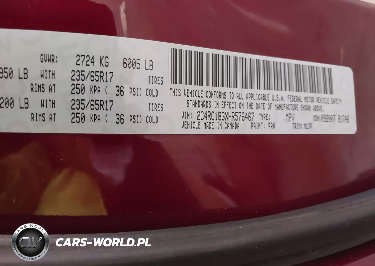 2017 Chrysler Pacifica Touring-L VIN:2C4RC1BGXHR576467 - 9