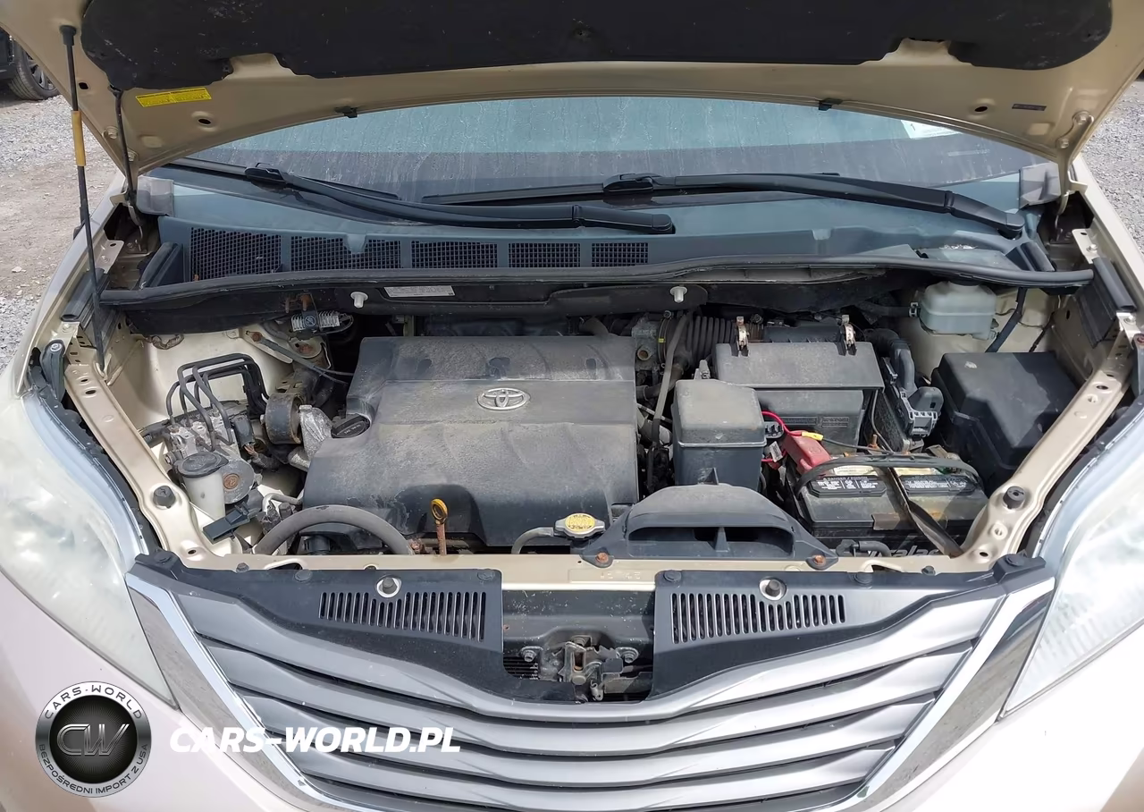 2012 Toyota Sienna Xle V6 8 Passenger VIN:5TDYK3DC3CS258422 - 10