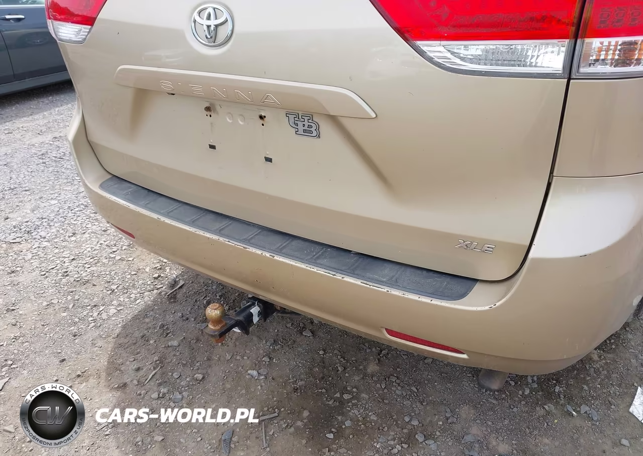 2012 Toyota Sienna Xle V6 8 Passenger VIN:5TDYK3DC3CS258422 - 6