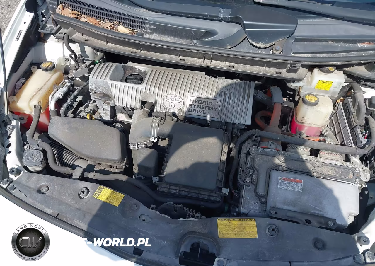 2011 Toyota Prius Two VIN:JTDKN3DU6B1463816 - 10