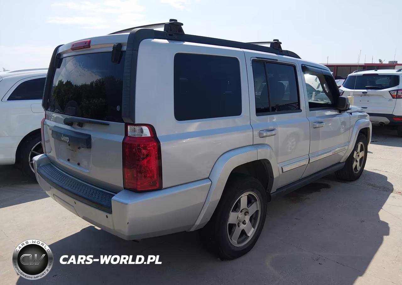 2010 Jeep Commander Sport VIN:1J4RH4GK6AC159243 - 4