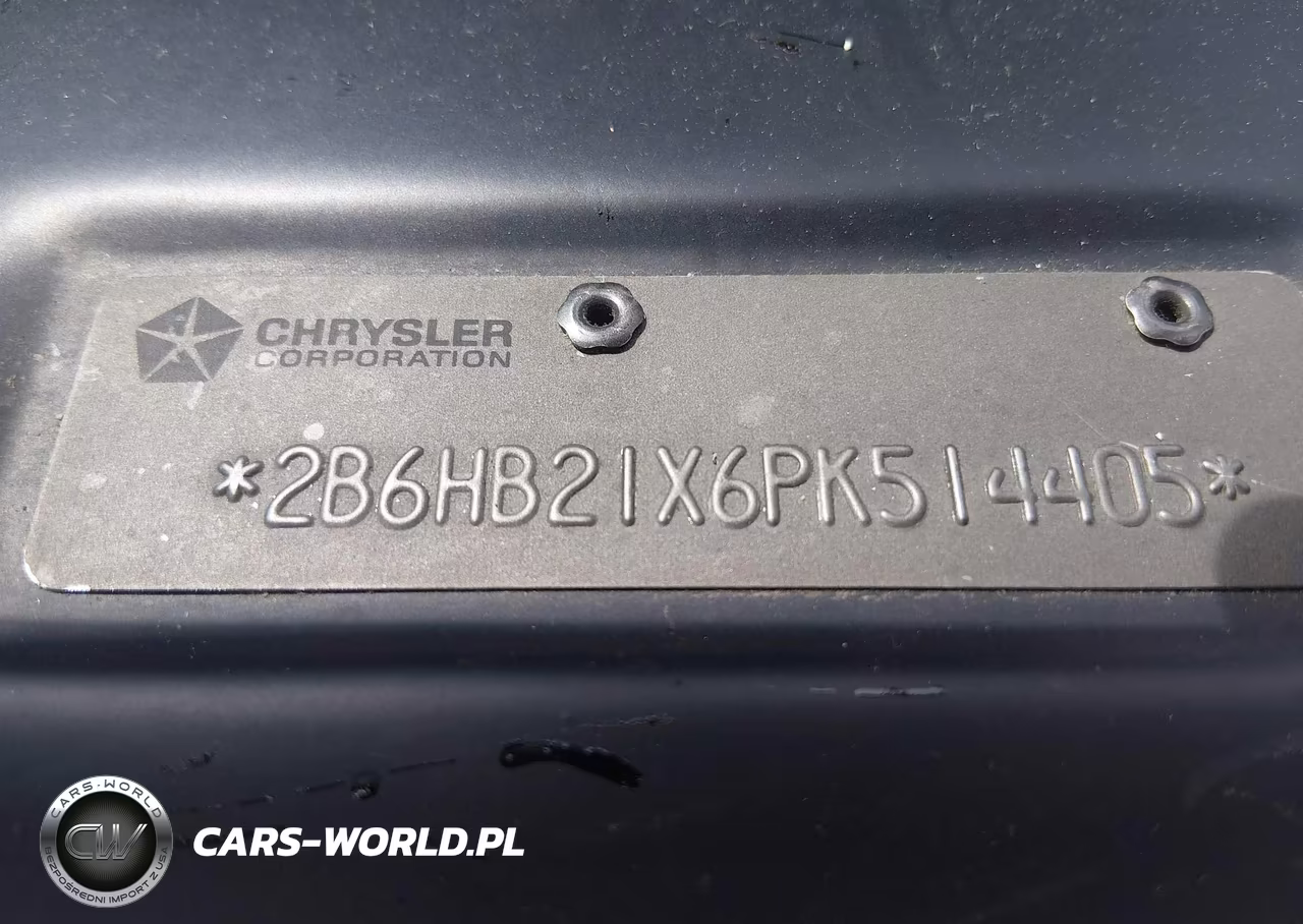 1993 Dodge Ram Van B250 VIN:2B6HB21X6PK514405 - 9