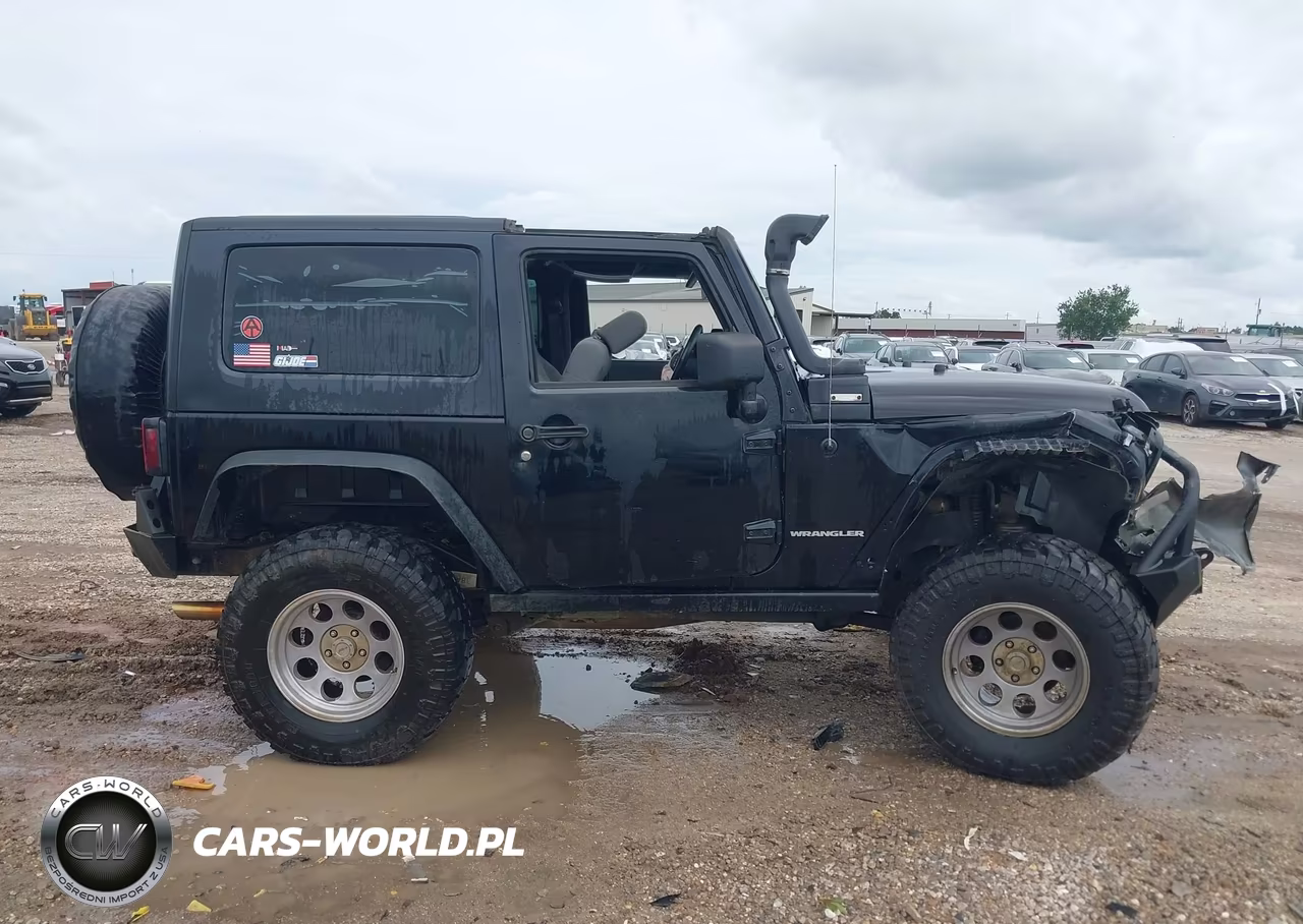 2007 Jeep Wrangler Rubicon VIN:1J4GA64147L104141 - 13