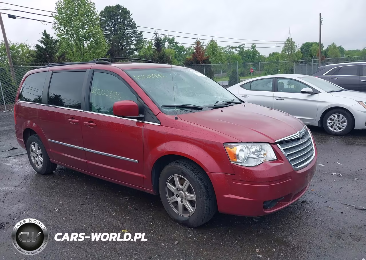 2010 Chrysler Town & Country Touring