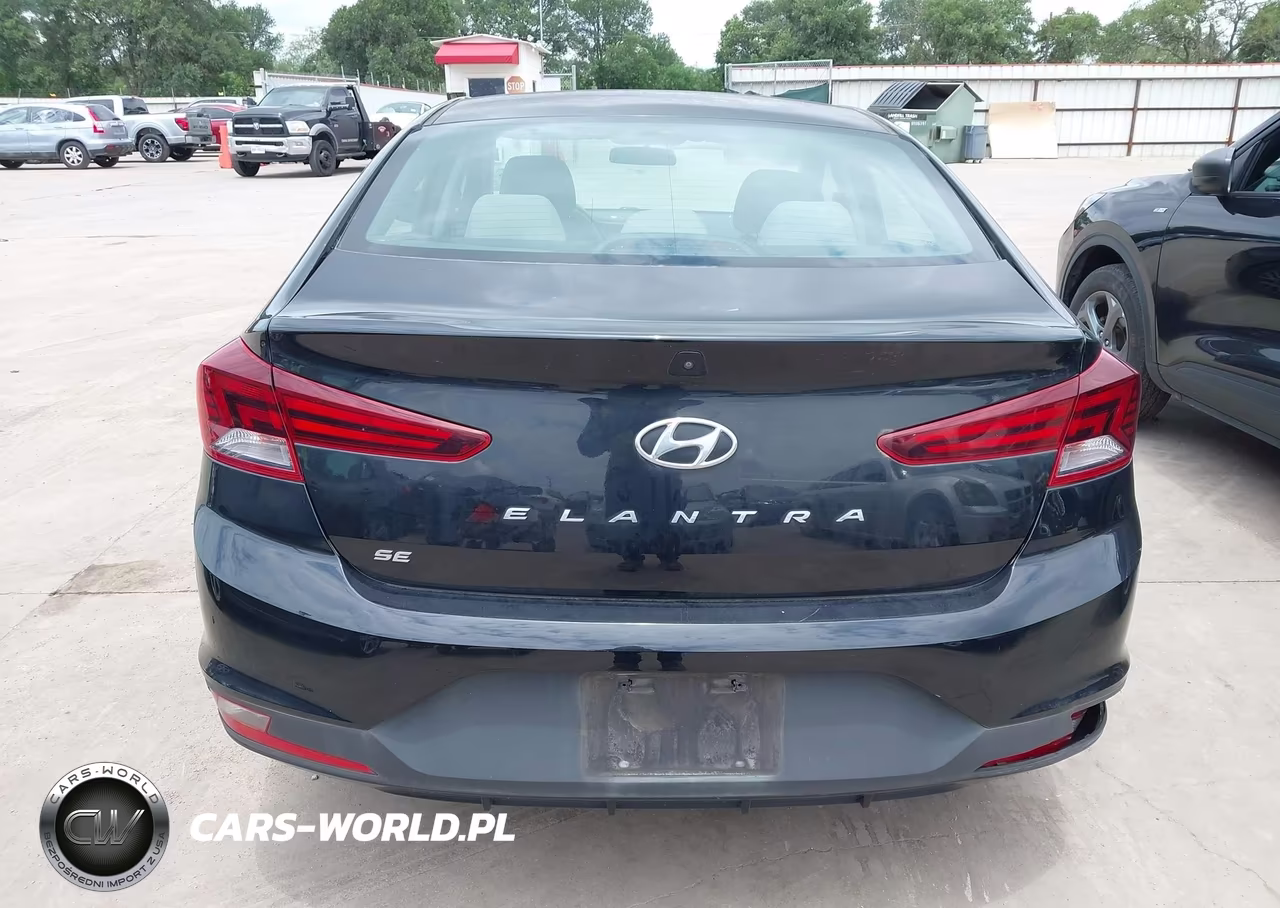 2019 Hyundai Elantra Se VIN:5NPD74LF1KH445955 - 16