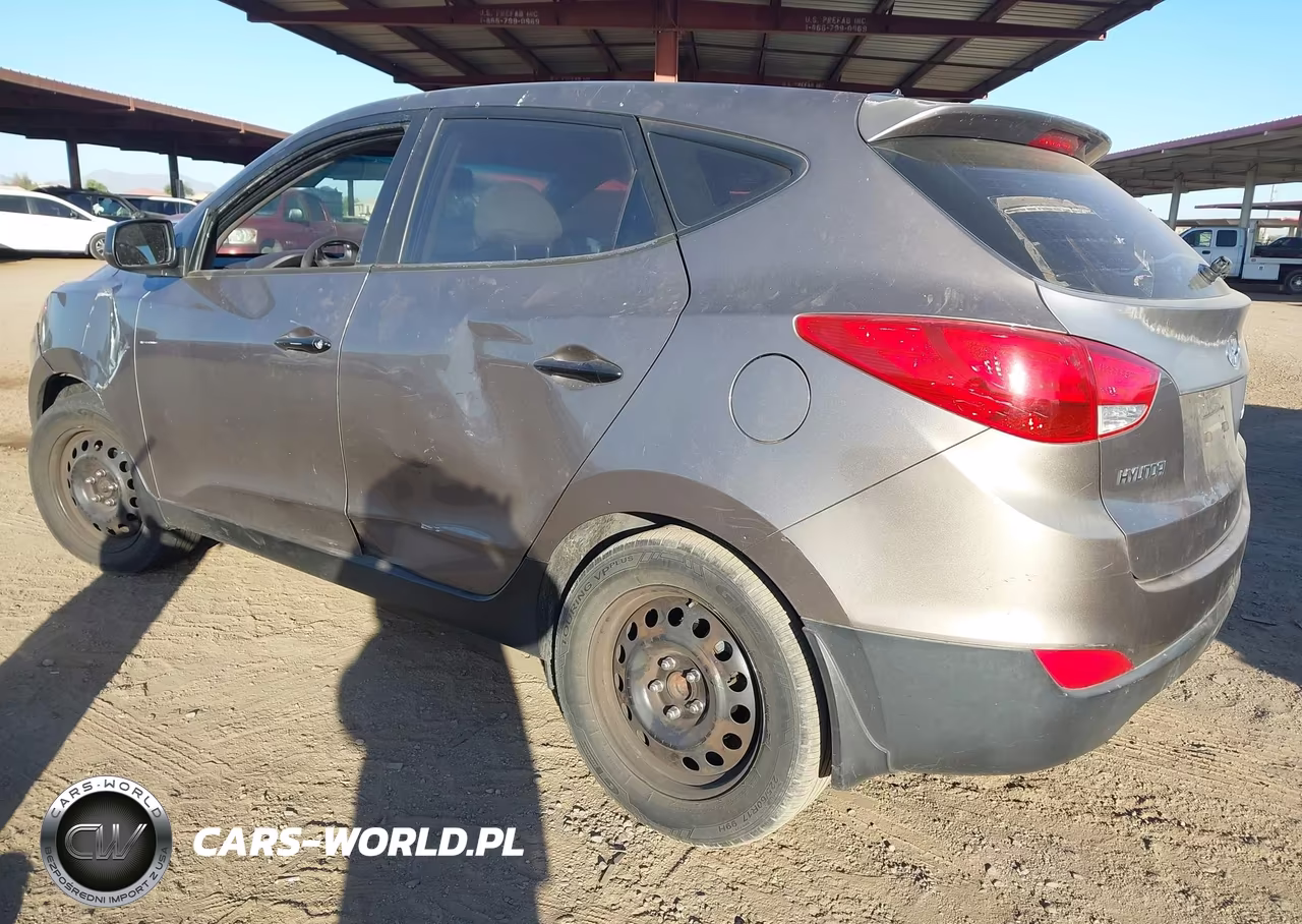 2010 Hyundai Tucson Gls VIN:KM8JT3AC2AU067565 - 3