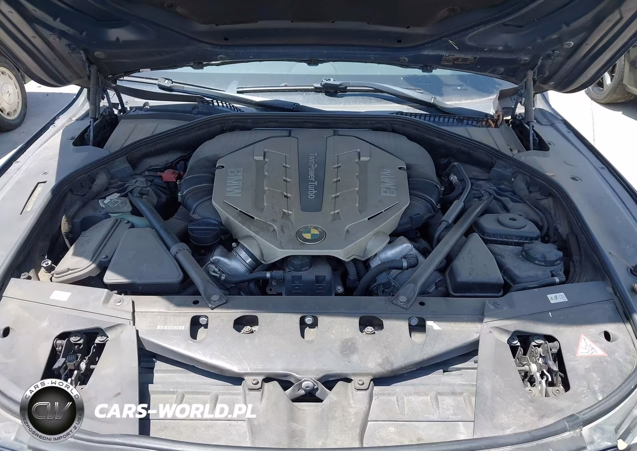 2011 BMW 750I VIN:WBAKA8C52BCY37259 - 10