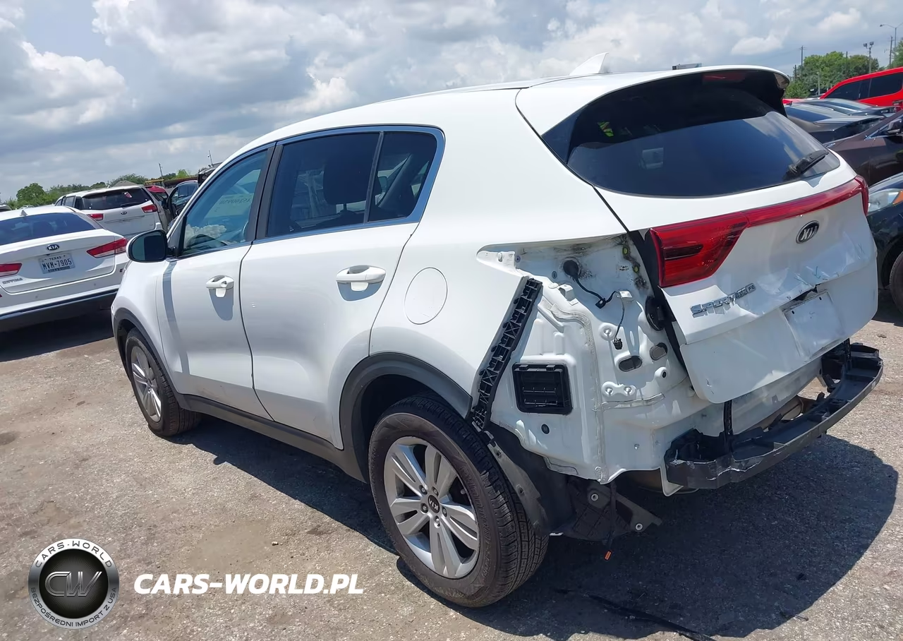 2018 Kia Sportage Lx VIN:KNDPM3AC0J7340318 - 3