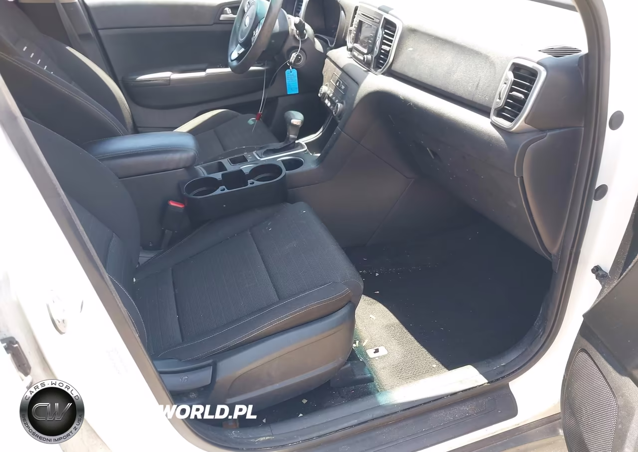 2018 Kia Sportage Lx VIN:KNDPM3AC0J7340318 - 5