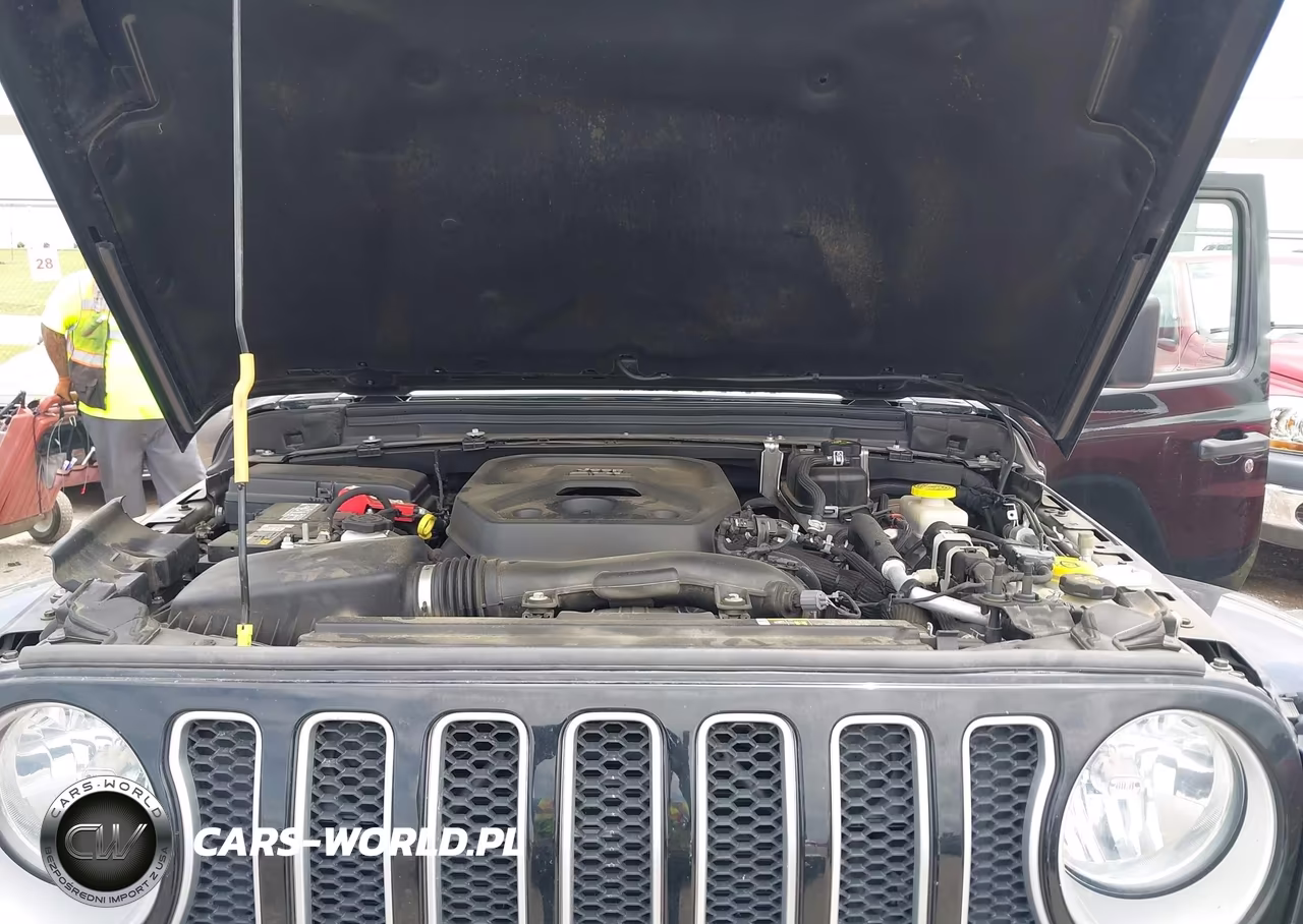 2019 Jeep Wrangler Unlimited Sahara 4X4 VIN:1C4HJXEN2KW595740 - 10