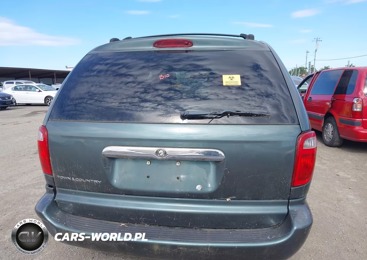 2004 Chrysler Town & Country VIN:1C8GP45R34B579938 - 16