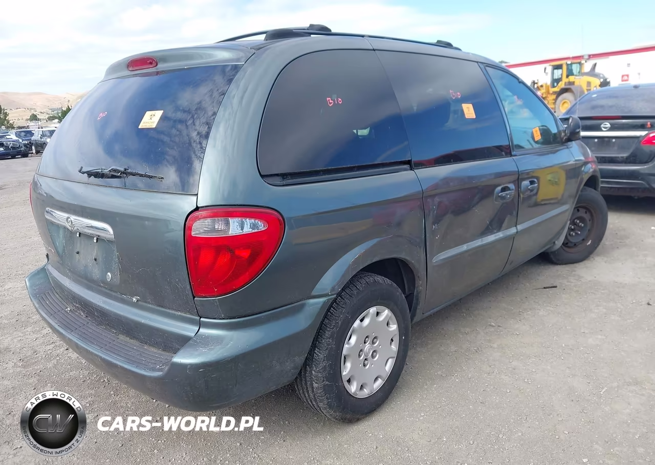 2004 Chrysler Town & Country VIN:1C8GP45R34B579938 - 4