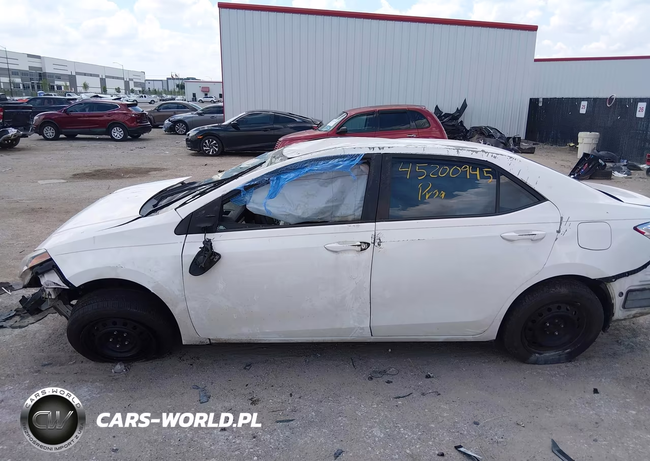 2016 Toyota Corolla Le VIN:5YFBURHE5GP548755 - 14