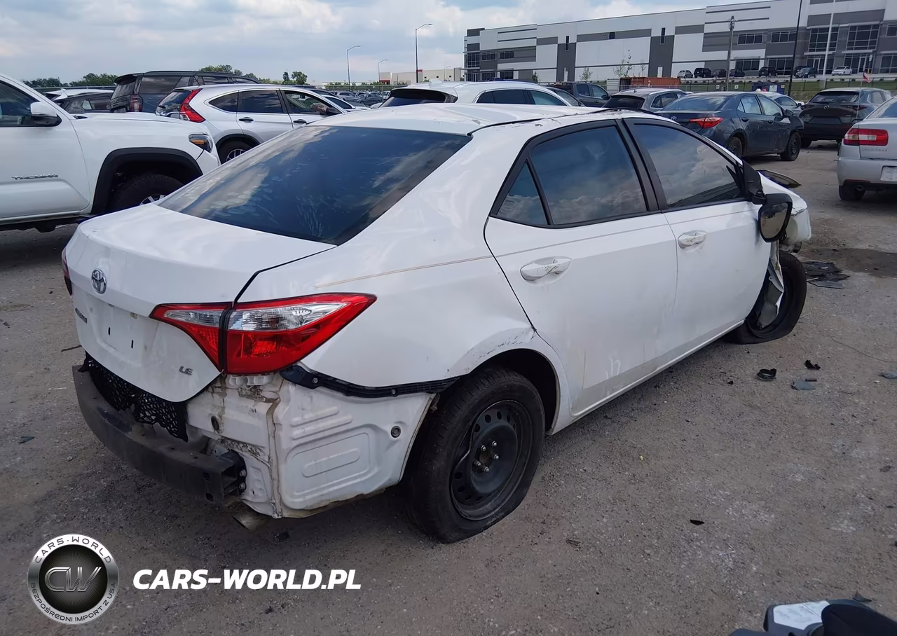2016 Toyota Corolla Le VIN:5YFBURHE5GP548755 - 4