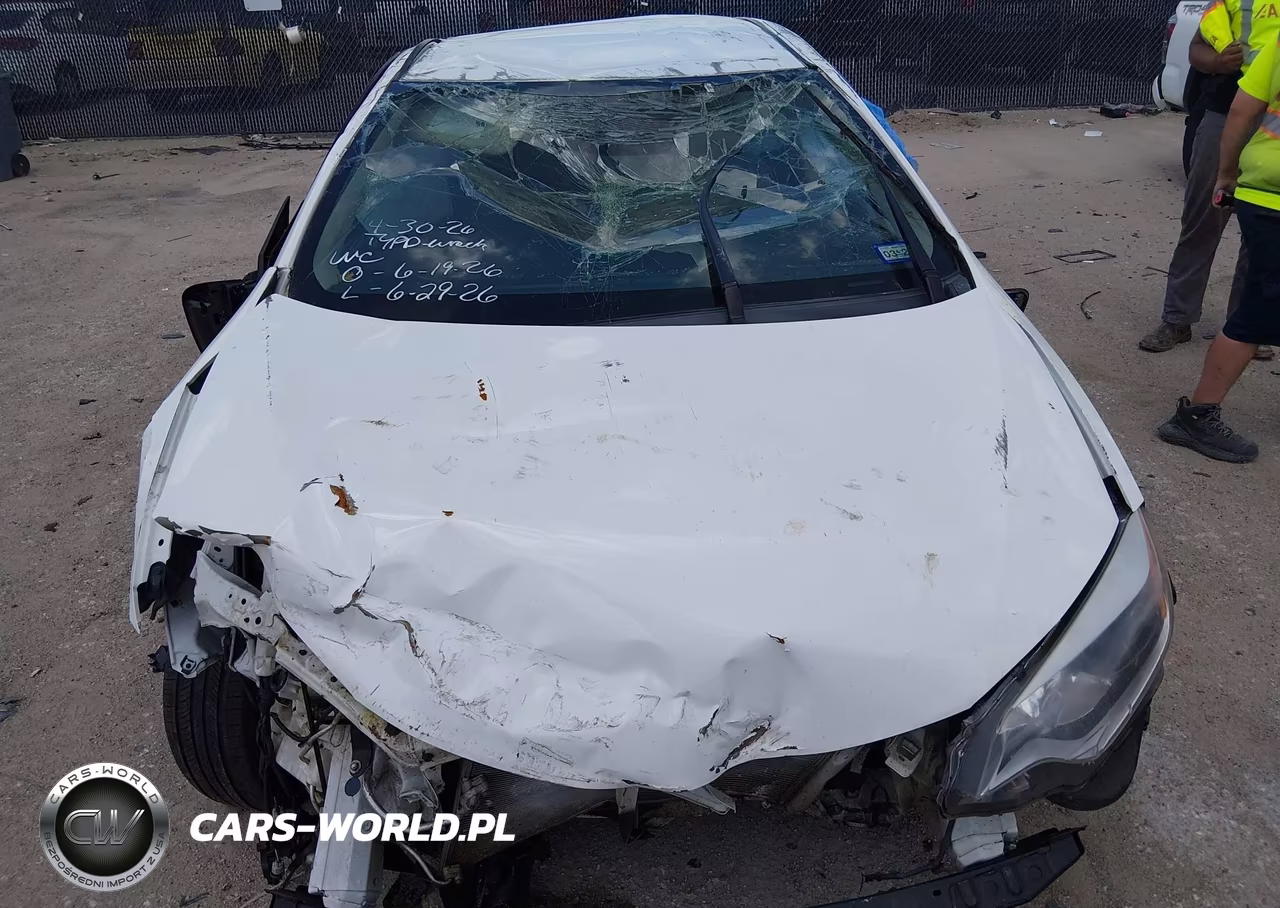 2016 Toyota Corolla Le VIN:5YFBURHE5GP548755 - 6