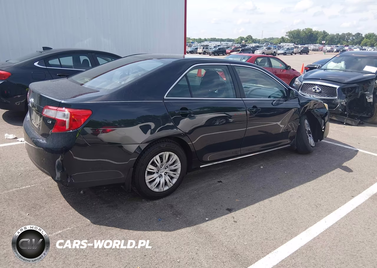 2013 Toyota Camry Le VIN:4T4BF1FK3DR327465 - 4