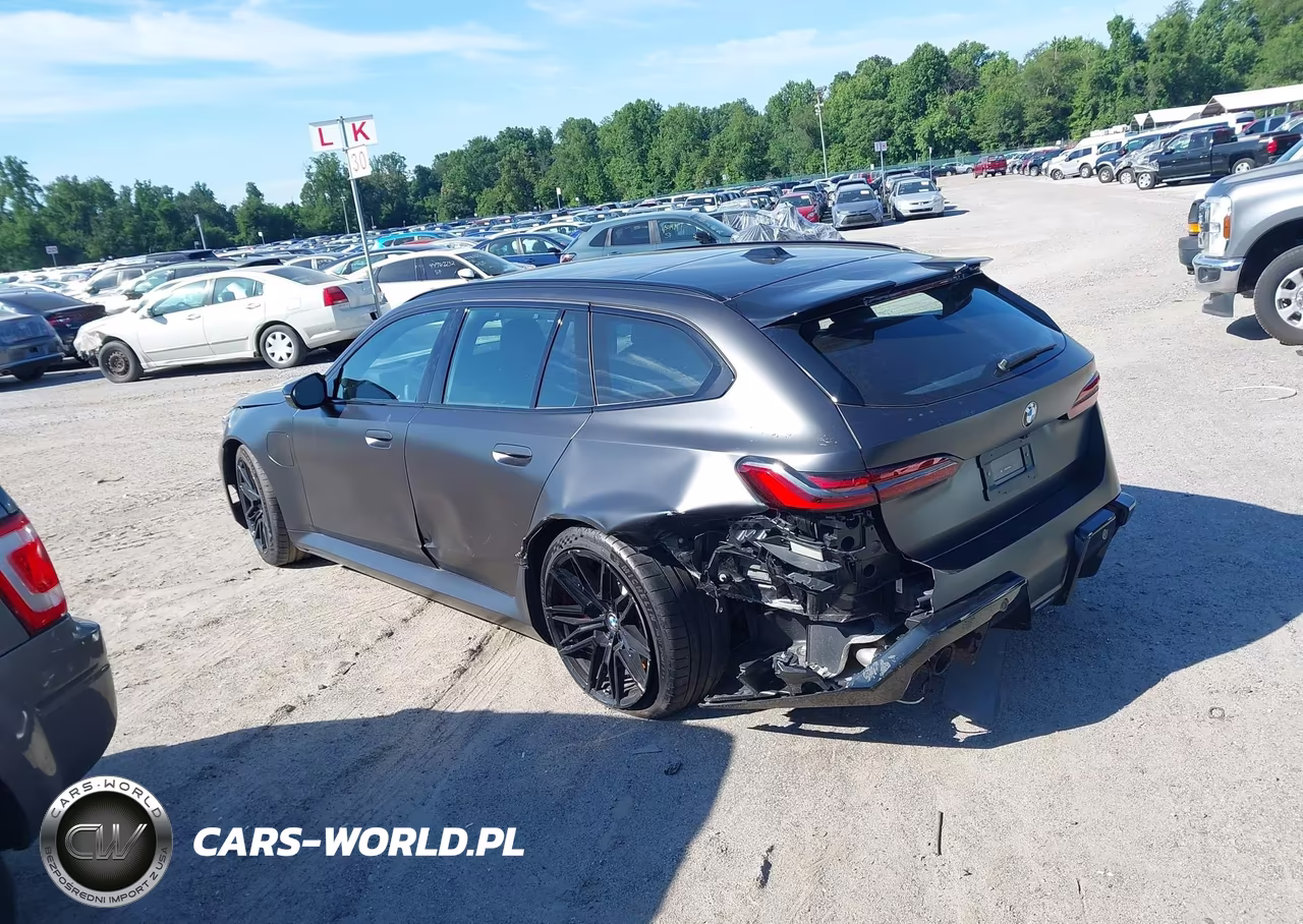 2026 BMW M5 Touring VIN:WBS83GV07TCW00246 - 3