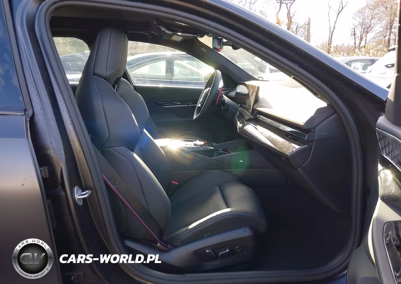 2026 BMW M5 Touring VIN:WBS83GV07TCW00246 - 5