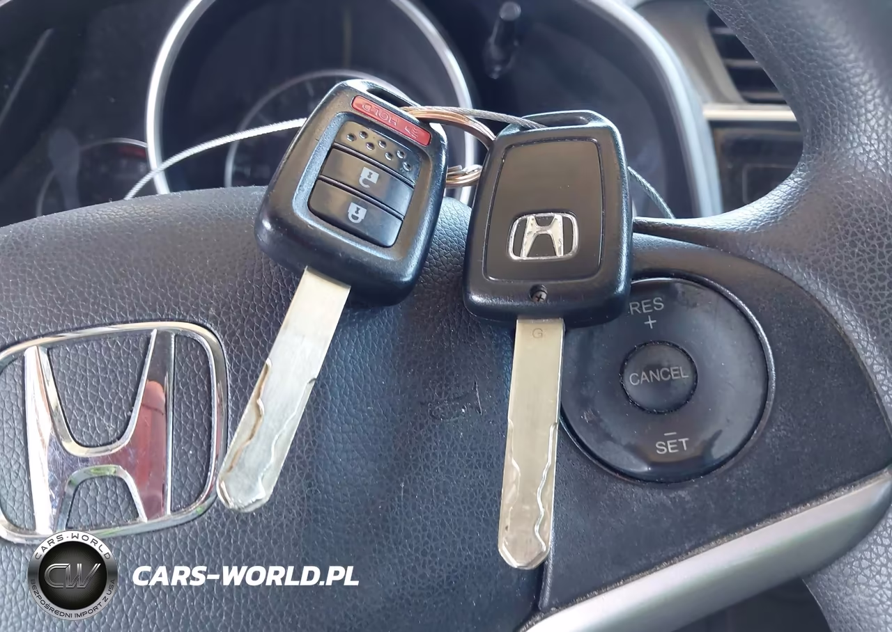 2015 Honda Fit Lx VIN:3HGGK5H51FM783682 - 11
