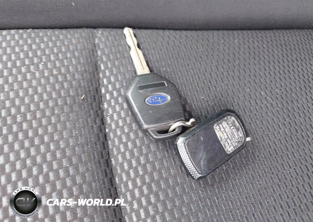 2018 Subaru Outback 2.5I VIN:4S4BSAACXJ3267529 - 11
