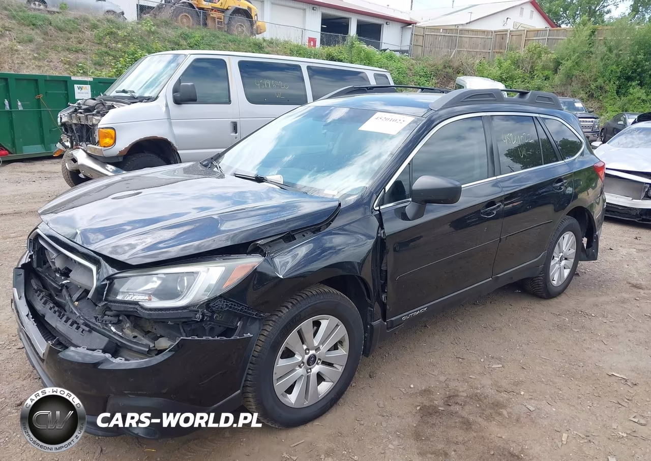 2018 Subaru Outback 2.5I VIN:4S4BSAACXJ3267529 - 2