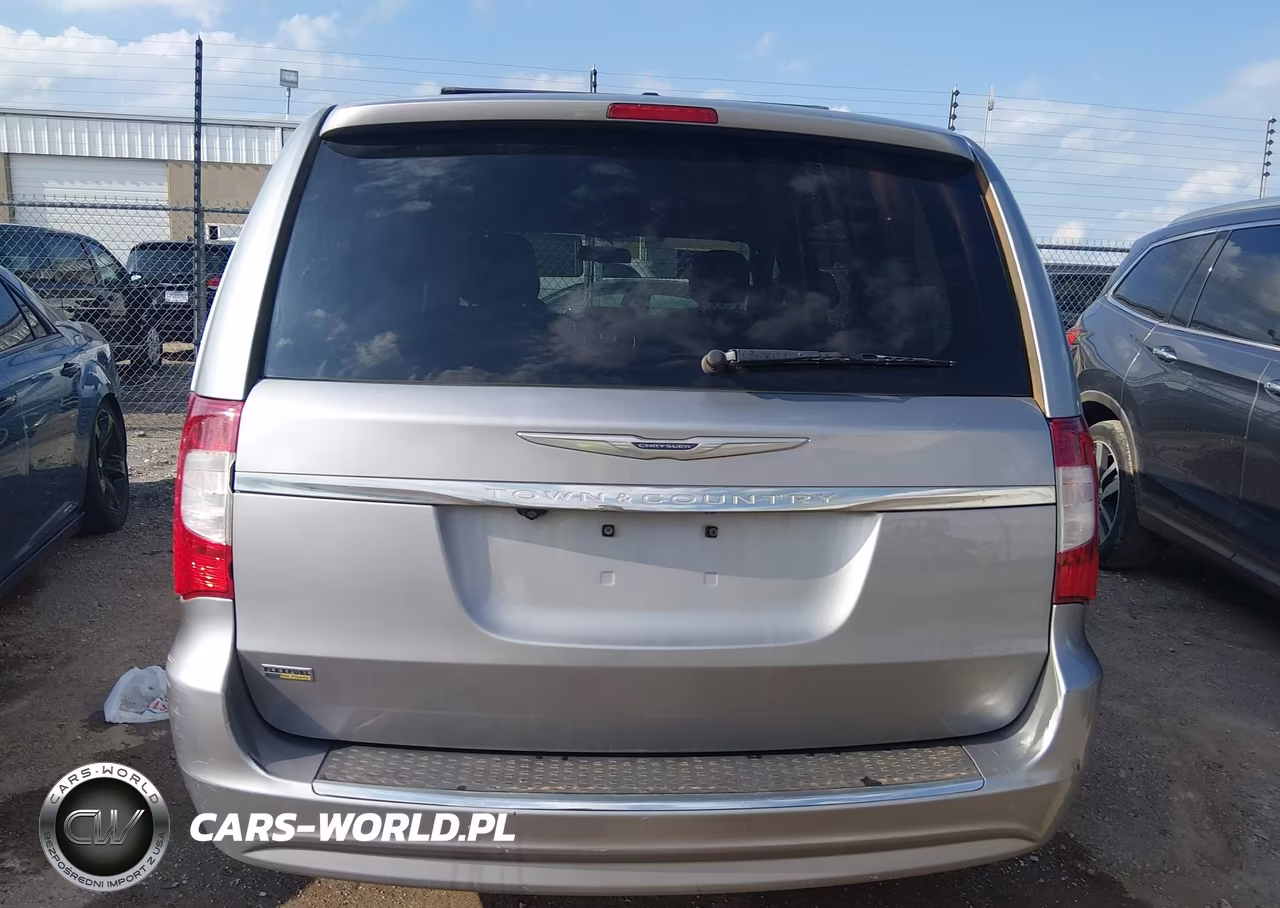 2014 Chrysler Town & Country Touring VIN:2C4RC1BG1ER270205 - 16