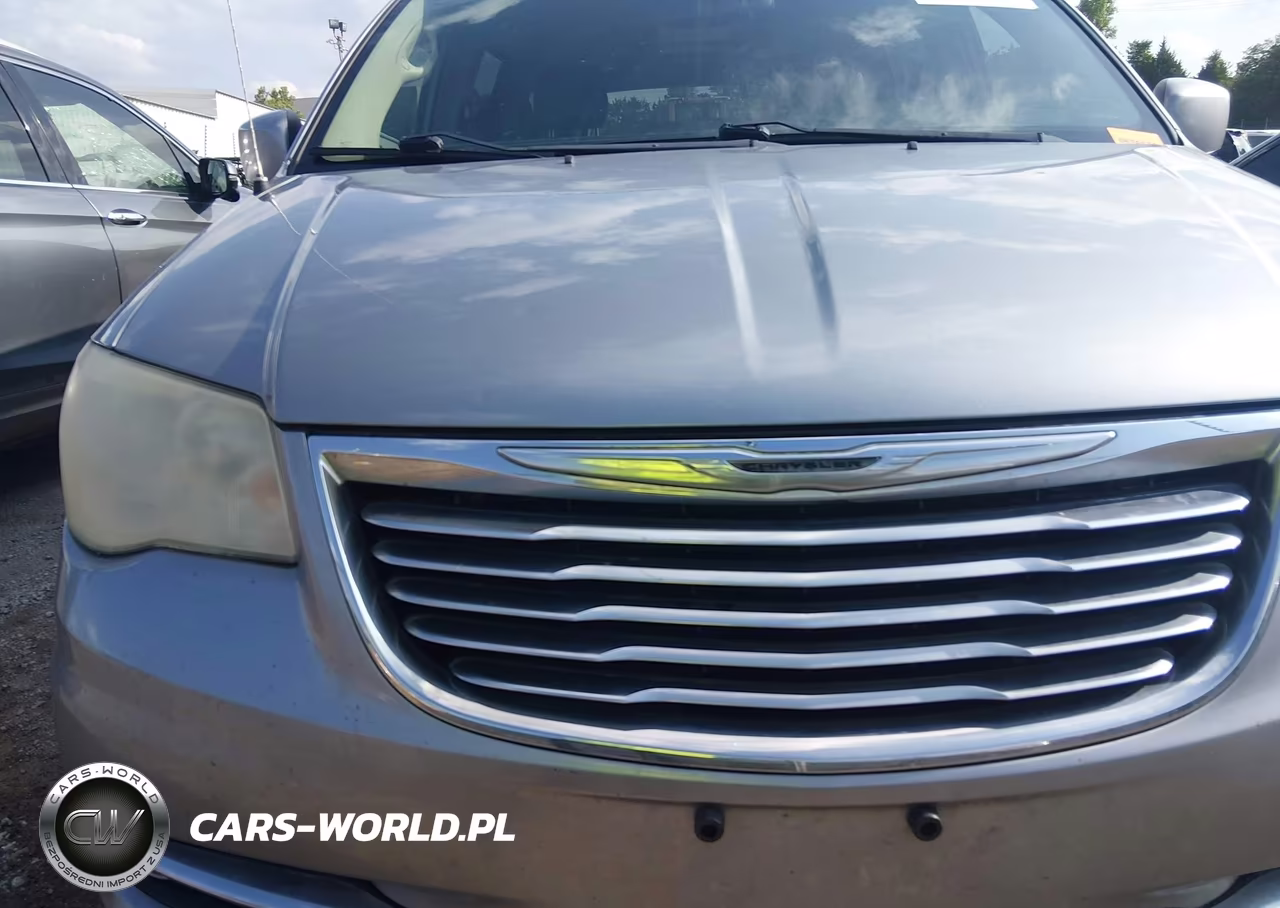 2014 Chrysler Town & Country Touring VIN:2C4RC1BG1ER270205 - 6