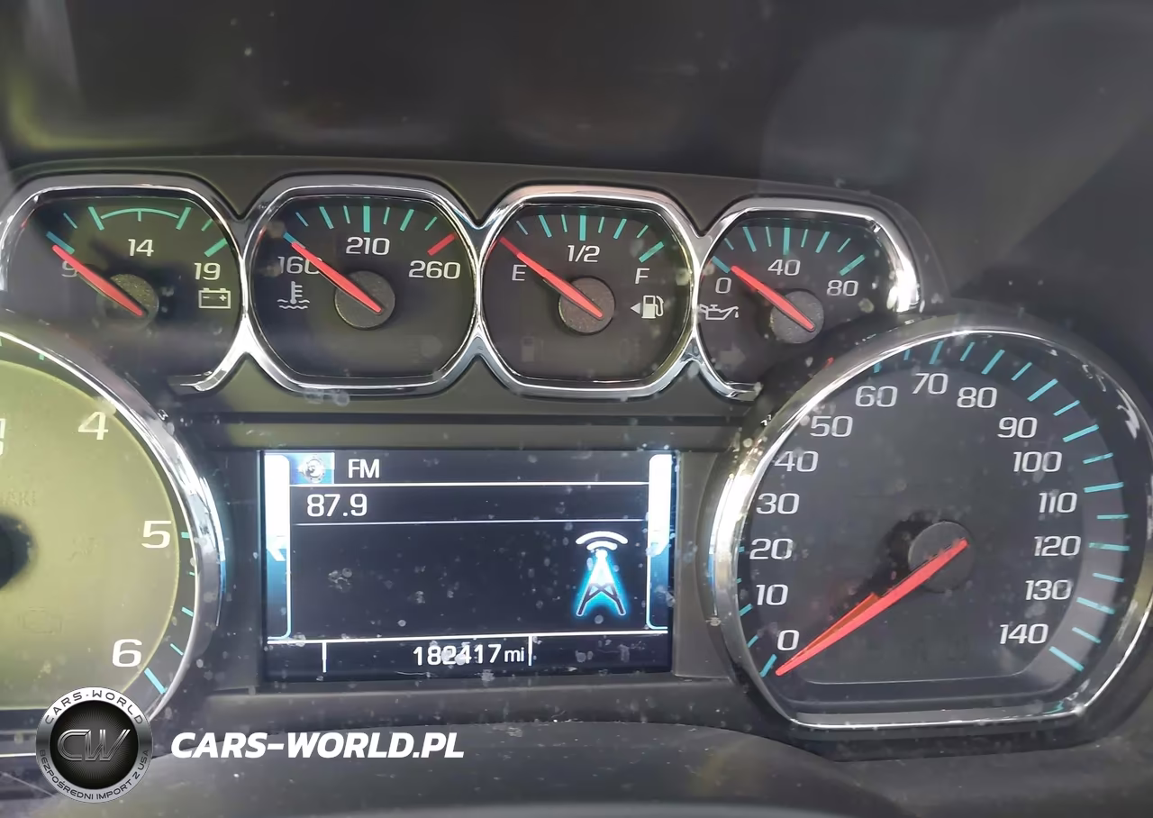 2019 Chevrolet Suburban Lt VIN:1GNSKHKC9KR328886 - 15