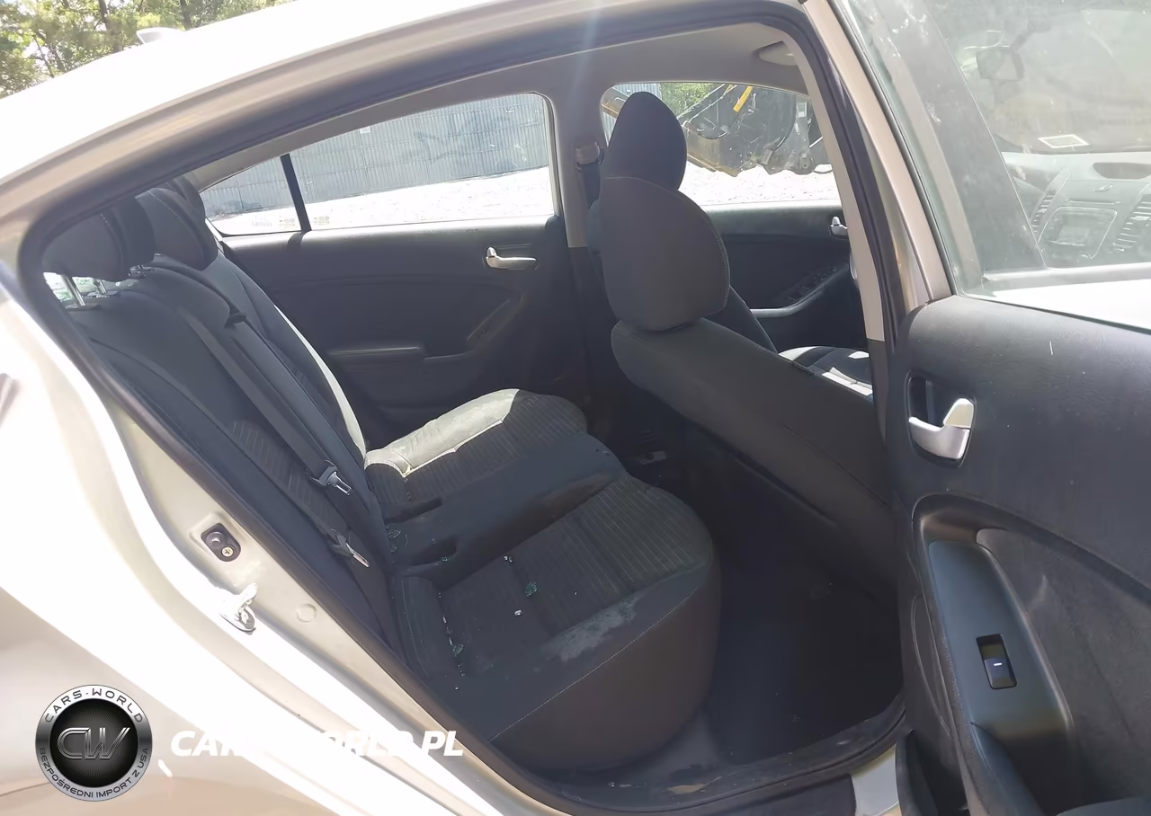 2017 Kia Forte Lx VIN:3KPFL4A79HE146582 - 8