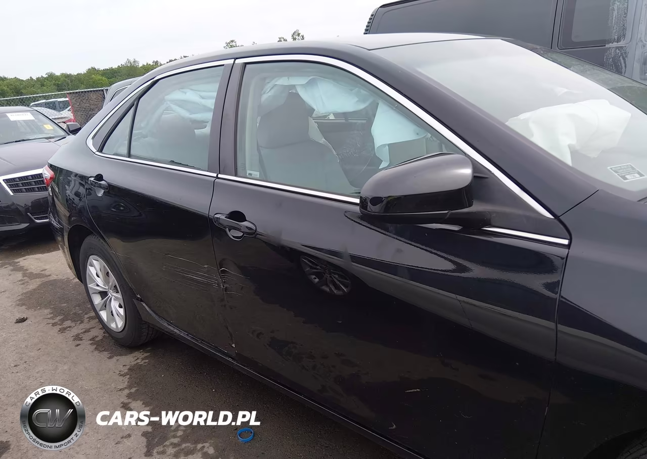 2015 Toyota Camry Le VIN:4T4BF1FK2FR448927 - 13