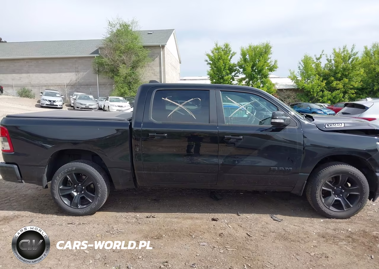 2020 Ram 1500 Big Horn 4X4 5'7 Box VIN:1C6SRFFT1LN153875 - 13
