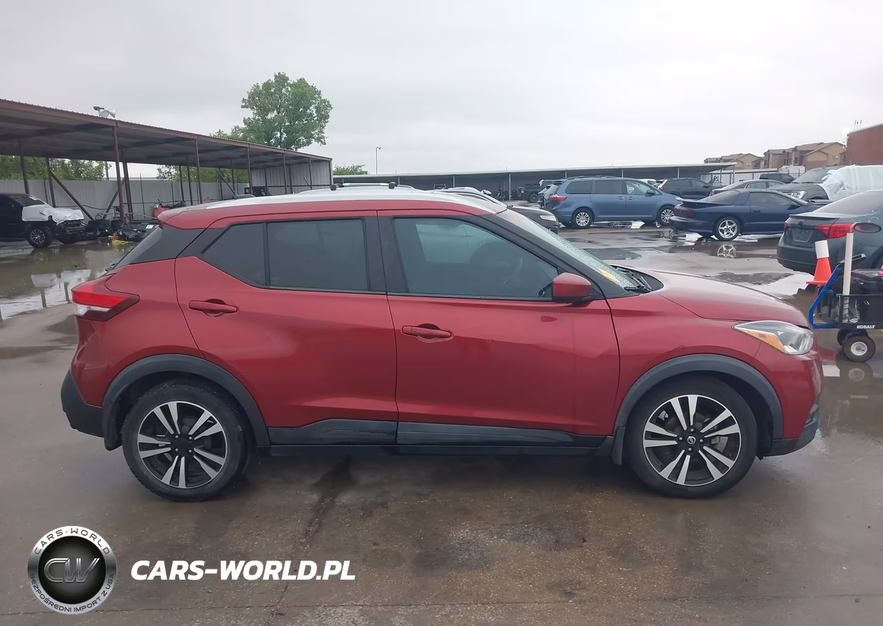 2018 Nissan Kicks Sv VIN:3N1CP5CU7JL509336 - 13