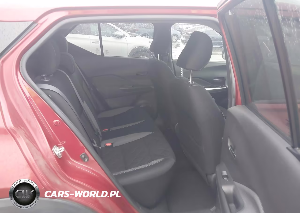 2018 Nissan Kicks Sv VIN:3N1CP5CU7JL509336 - 8