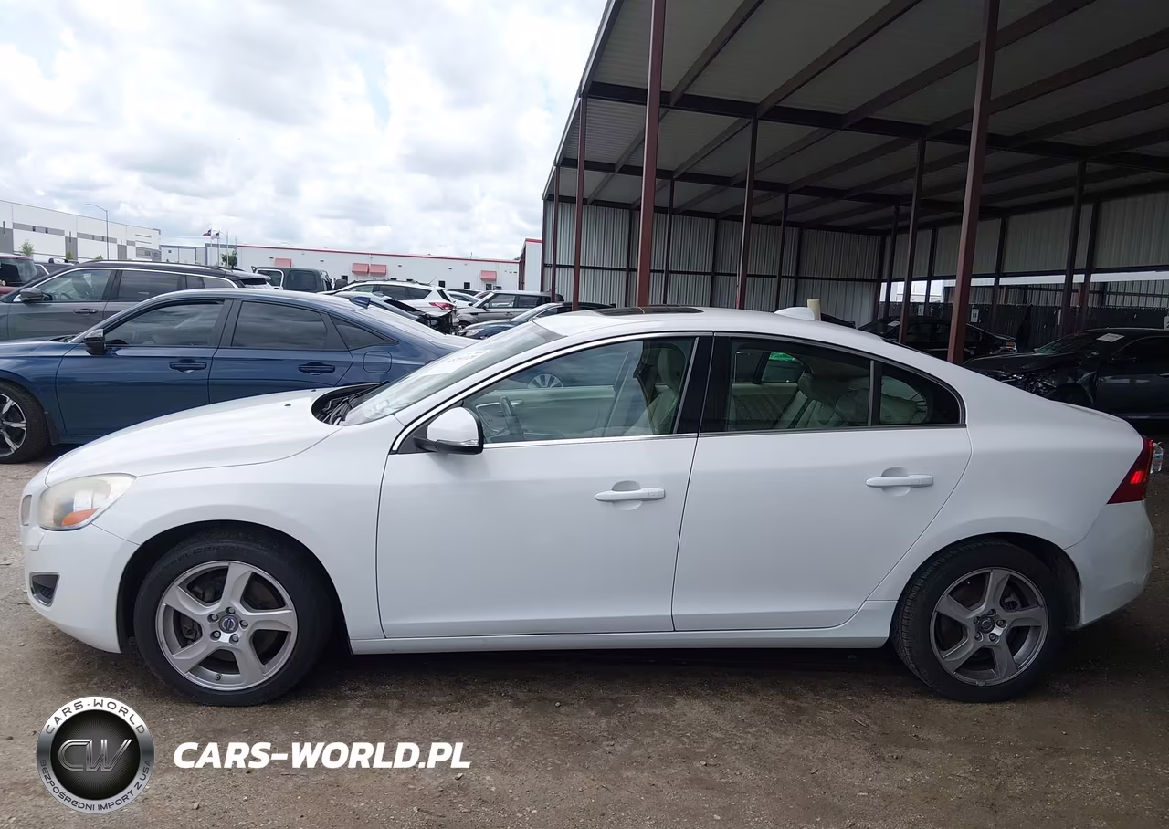2012 Volvo S60 T5 VIN:YV1622FS1C2052443 - 14