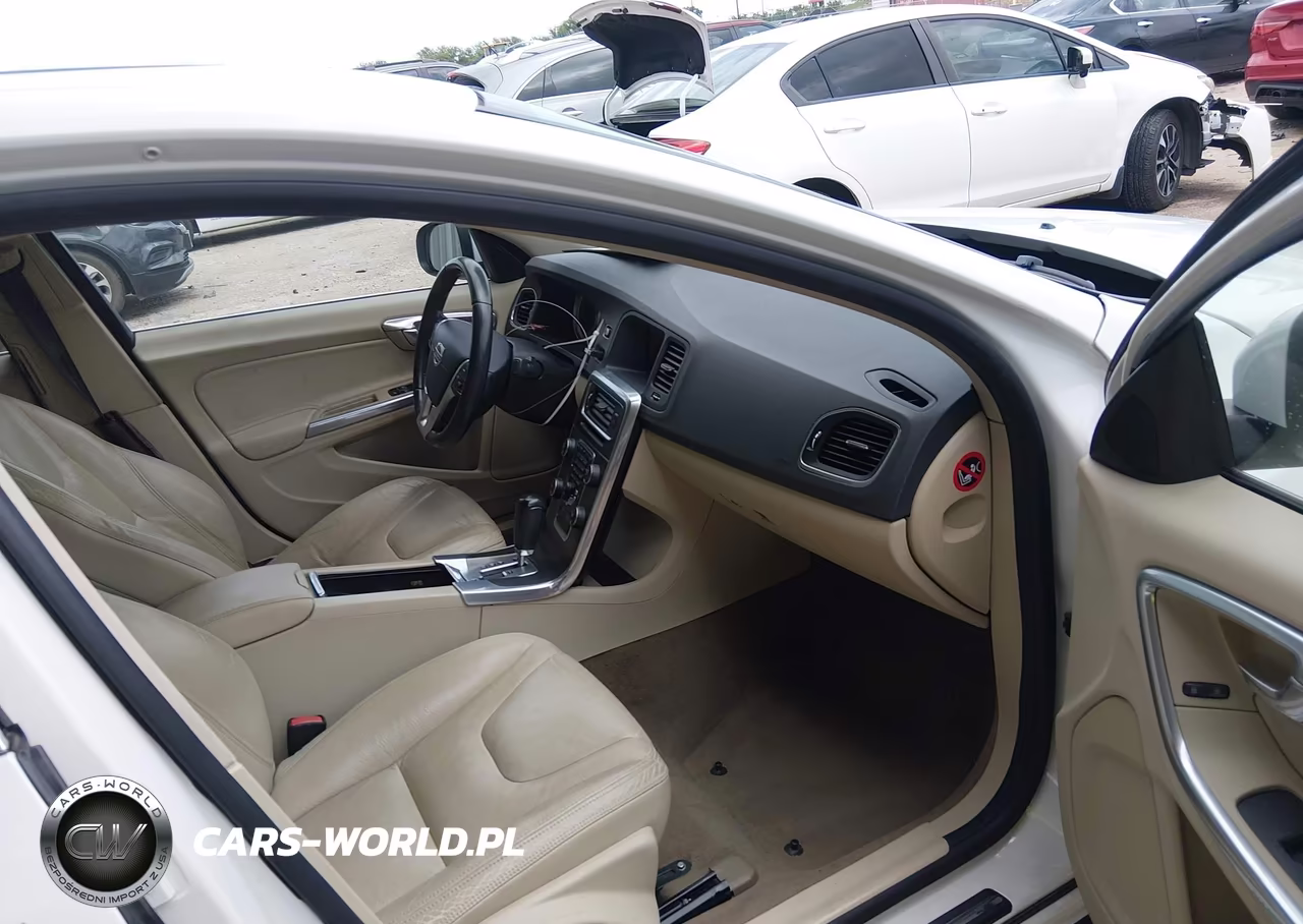 2012 Volvo S60 T5 VIN:YV1622FS1C2052443 - 5