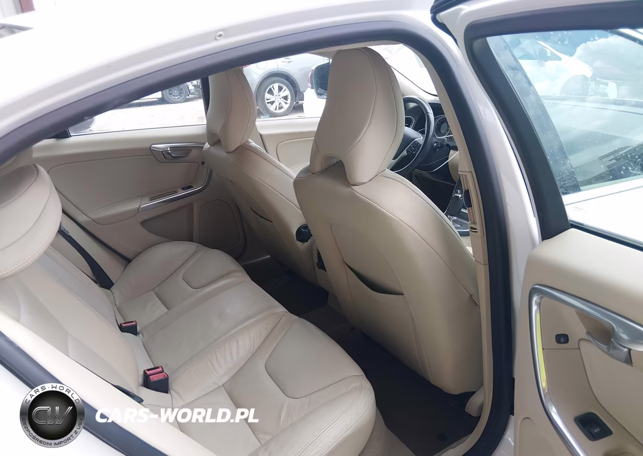 2012 Volvo S60 T5 VIN:YV1622FS1C2052443 - 8
