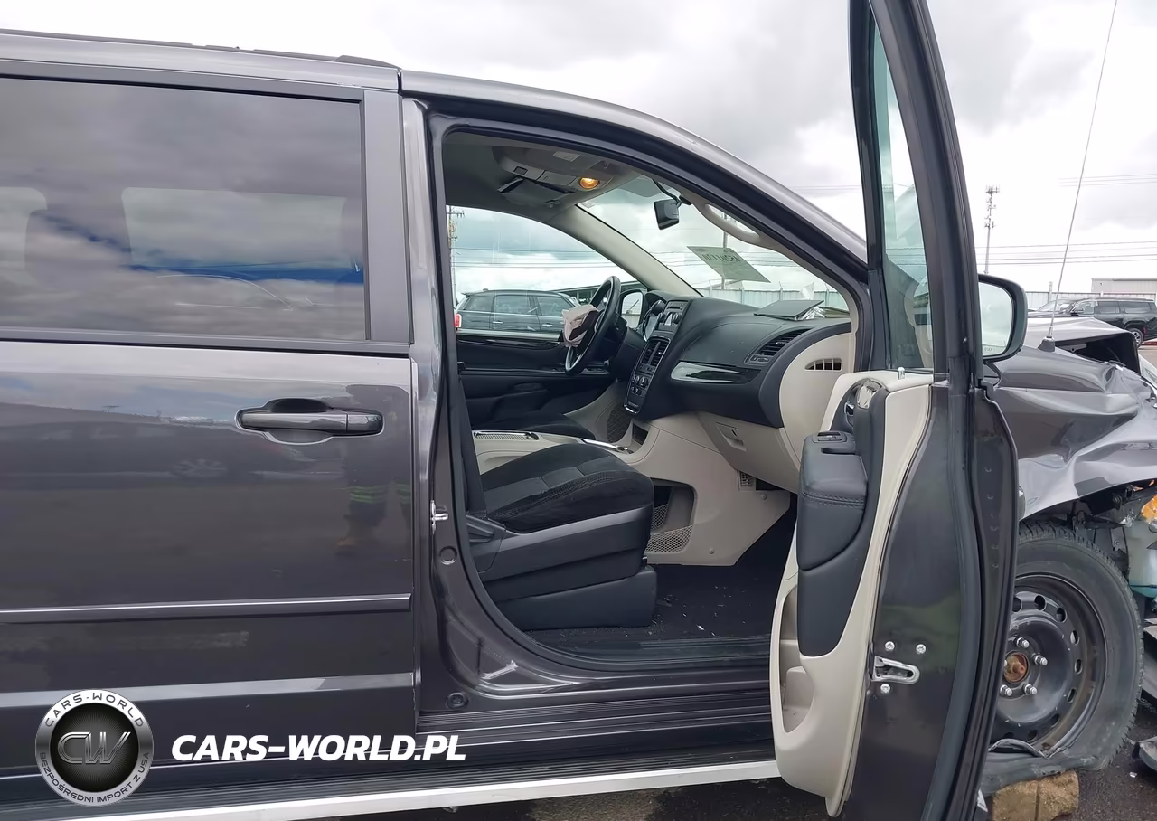 2016 Dodge Grand Caravan Sxt VIN:2C4RDGCG6GR209725 - 5