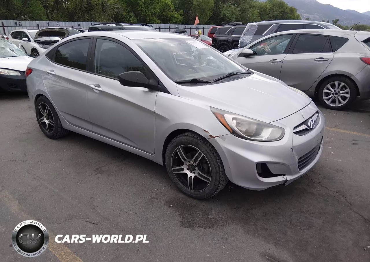2012 Hyundai Accent Gls – zdjęcie 1 z 14