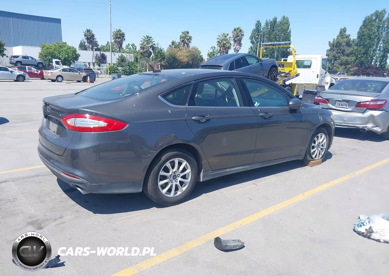 2016 Ford Fusion S VIN:3FA6P0G75GR240508 - 4