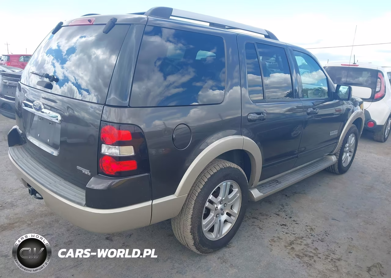 2007 Ford Explorer Eddie Bauer VIN:1FMEU74E57UB15555 - 4
