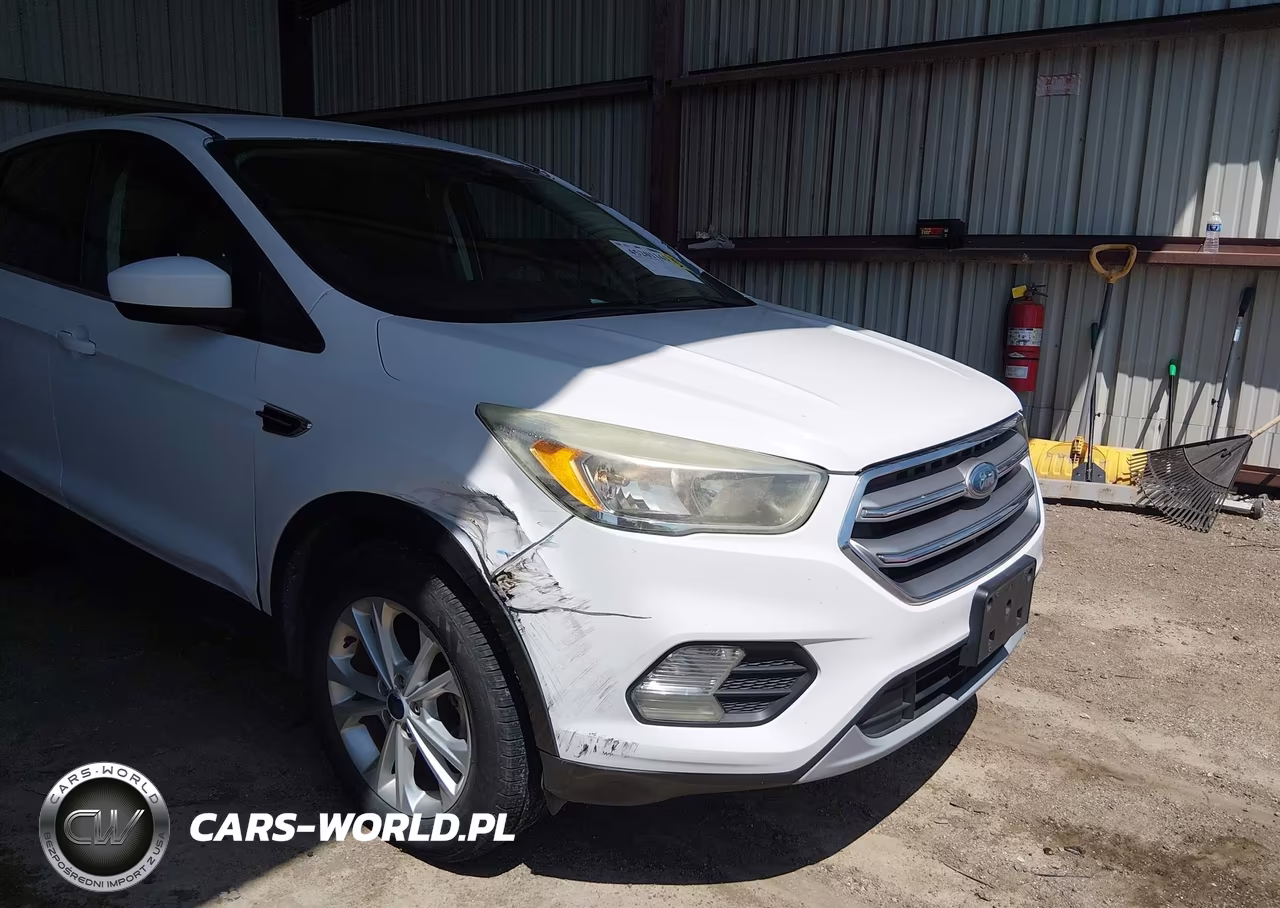 2017 Ford Escape Se VIN:1FMCU0GD3HUC98229 - 6