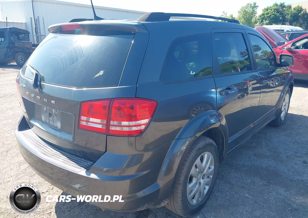 2018 Dodge Journey Se VIN:3C4PDCABXJT496403 - 4