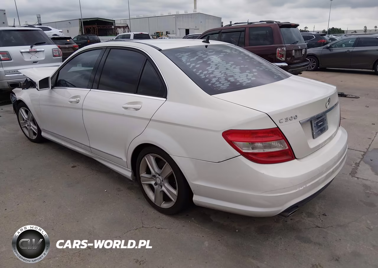 2011 Mercedes-Benz C 300 Luxury-Sport VIN:WDDGF5EB5BA478891 - 3