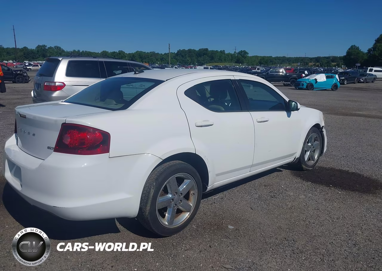 2013 Dodge Avenger Sxt VIN:1C3CDZCB6DN576725 - 4