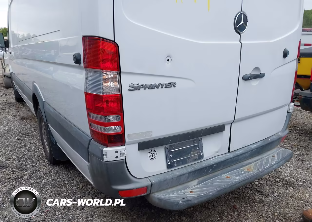 2012 Mercedes-Benz Sprinter 2500 High Roof VIN:WD3PE8CC6C5617215 - 16