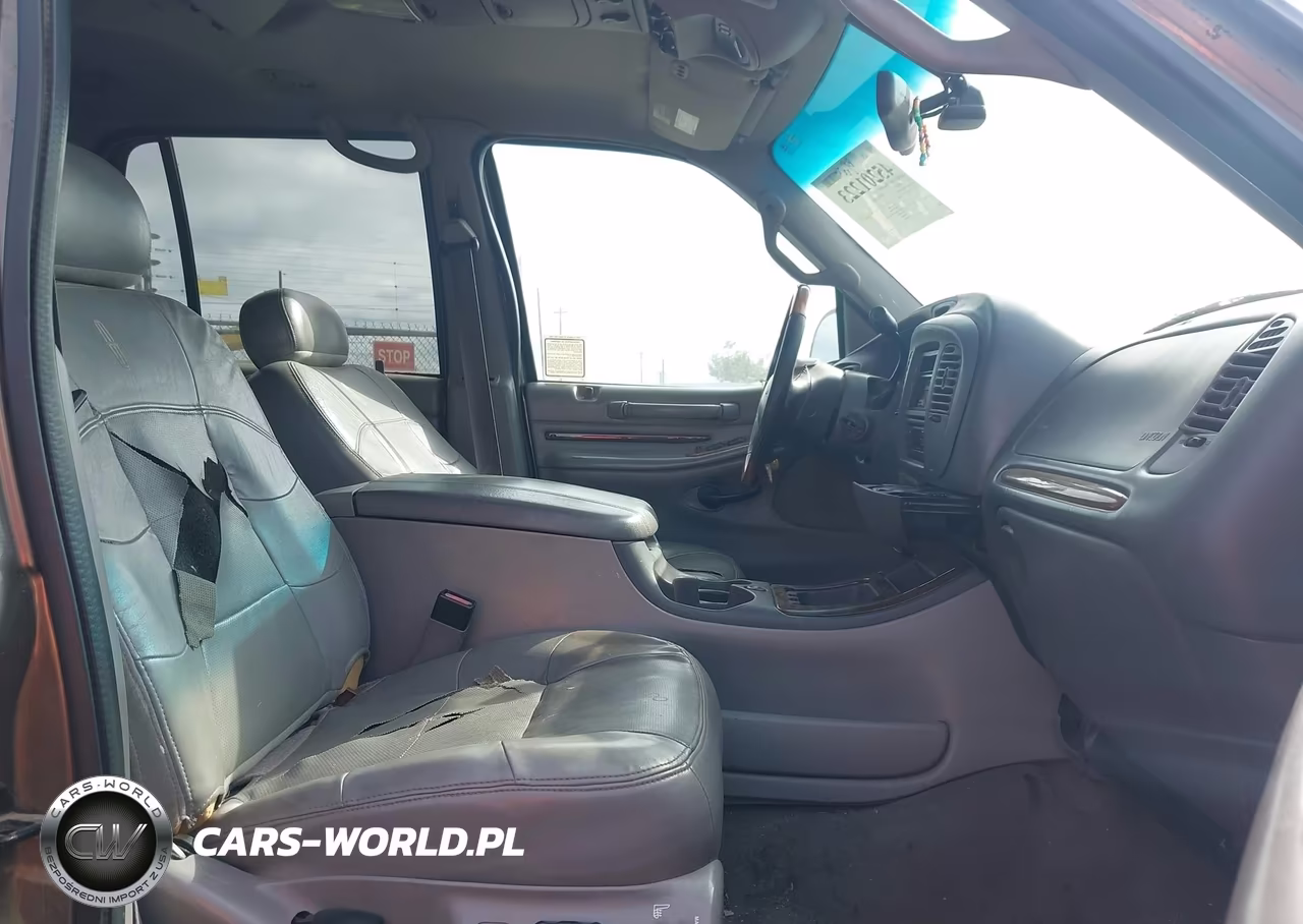 2002 Lincoln Navigator VIN:5LMEU27R22LJ17907 - 5