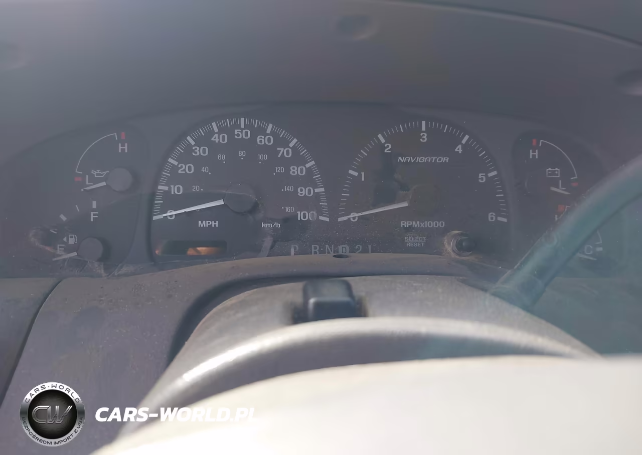 2002 Lincoln Navigator VIN:5LMEU27R22LJ17907 - 7